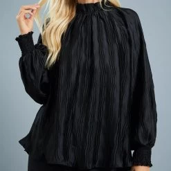 Ruffled Edge Textured Top -Western Cowboy Equipment Store 17555089 388993b2 1faa 4b8f b1a0 c238f818c578