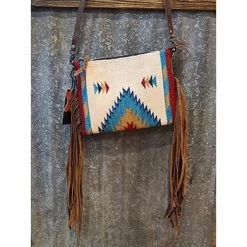 American Darling White Blanket Cross Body -Western Cowboy Equipment Store 20211007 124347 1024x1024 14f5a372 57ee 4d1c ab5d 1246dc029a44