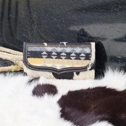 Pendleton Cheyenne & Cowhide Wallet
