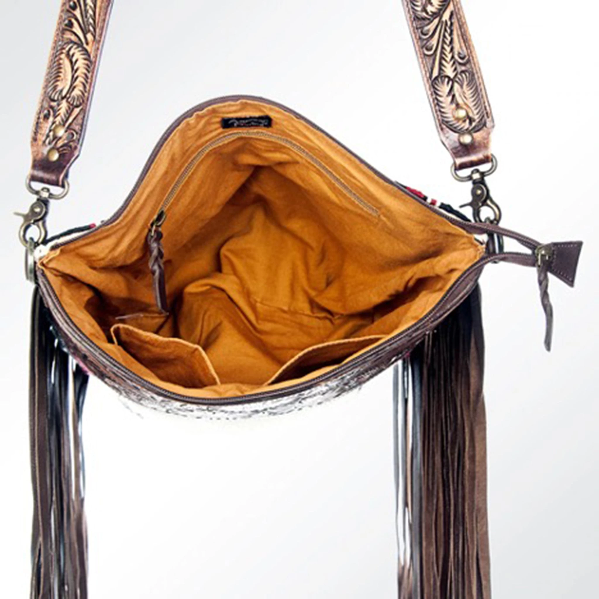 American Darling Conceal Carry Blanket Fringe Purse 6 American Darling Conceal Carry Blanket Fringe Purse - Image 4
