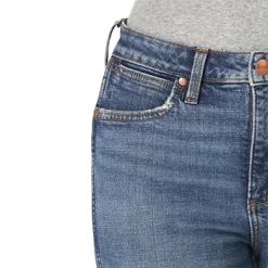 Wrangler Retro Paige Flare Jean -Western Cowboy Equipment Store ScreenShot2022 01 03at7.40.06PM