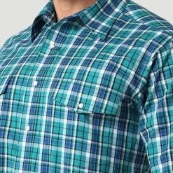 Wrangler Blue And Green Plaid Shirt -Western Cowboy Equipment Store Screenshot2023 03 16091939
