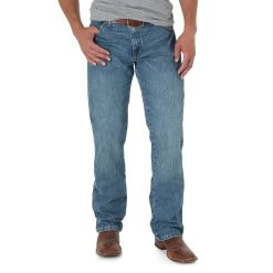 Wrangler Retro® Slim Boot Jean 6 Wrangler Retro® Slim Boot Jean -Western Cowboy Equipment Store ww re 77MWZWO hr 1